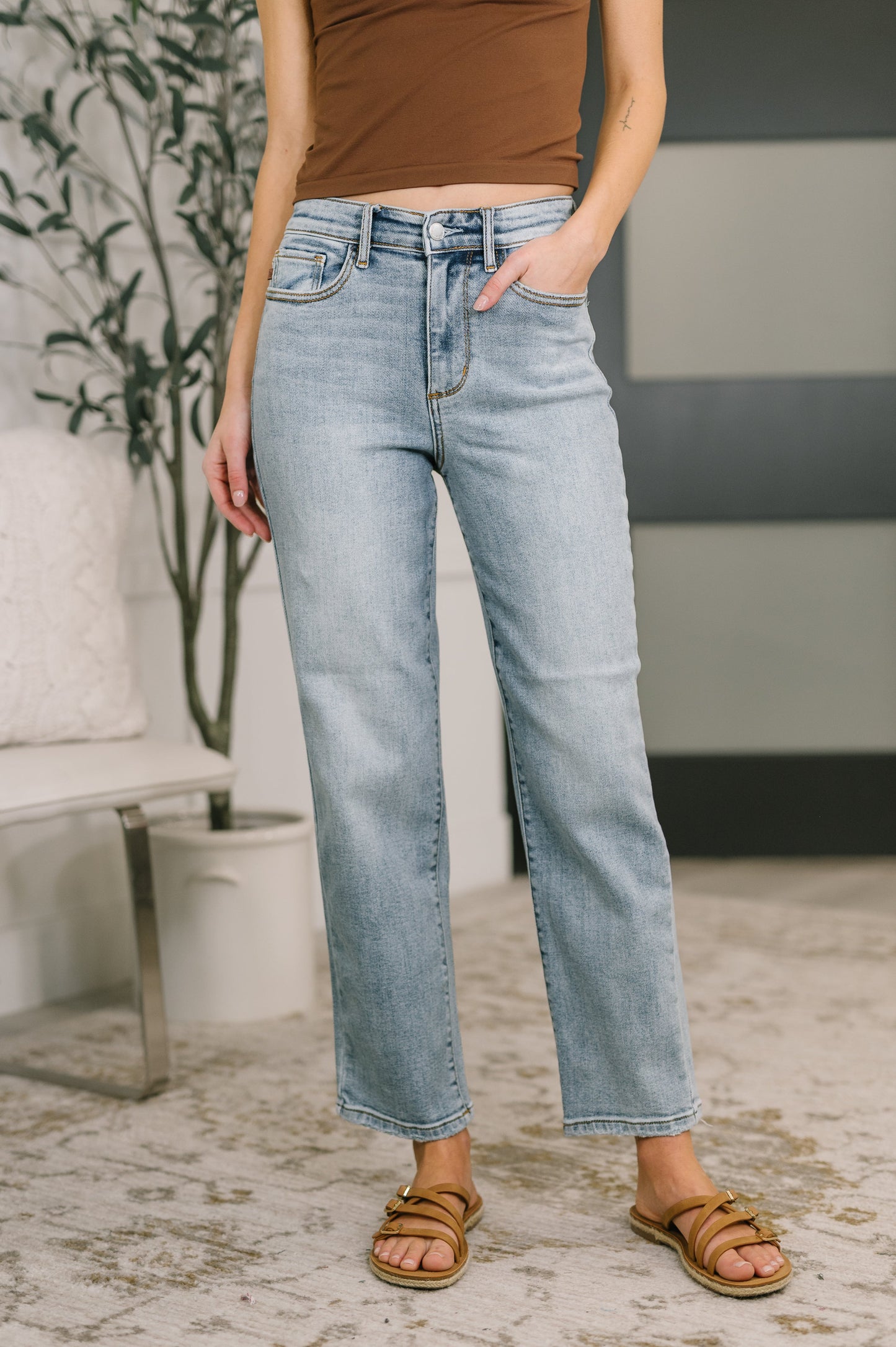 Natalie High Waist Ankle Straight
